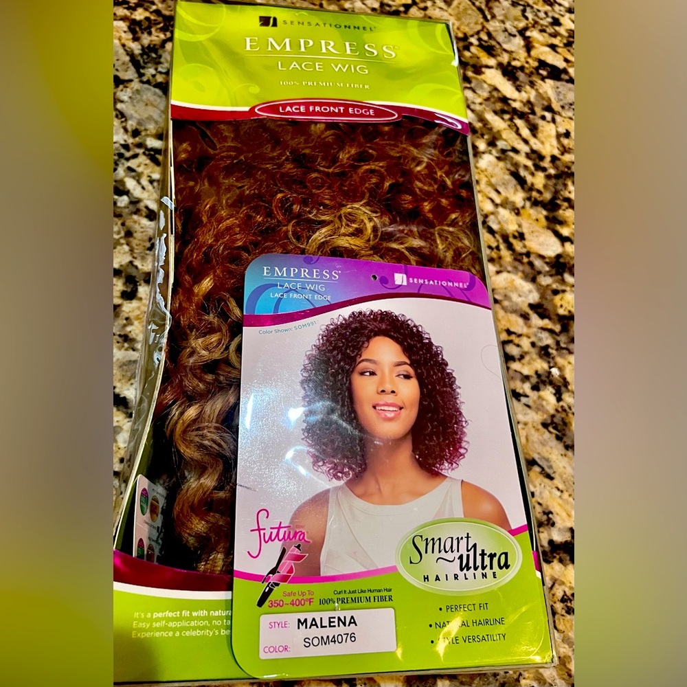 EMPRESS WIG BY SENSATIONELL